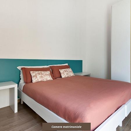 Residence De Franchis - Smart Apartments Lecce Buitenkant foto