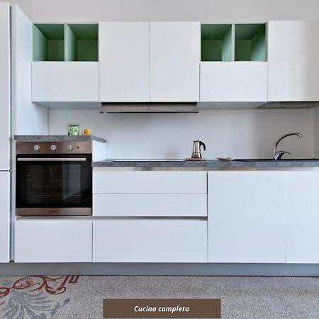 Residence De Franchis - Smart Apartments Lecce Buitenkant foto