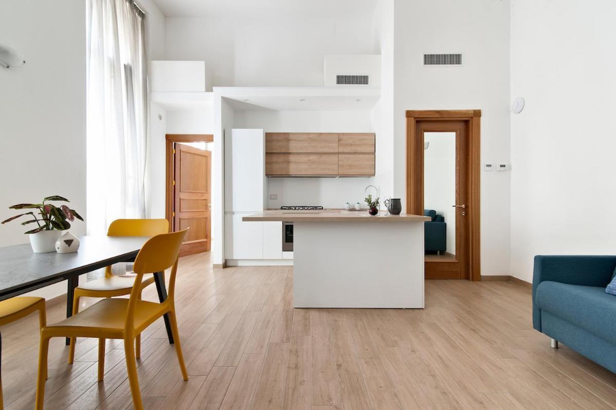 Residence De Franchis - Smart Apartments Lecce Buitenkant foto