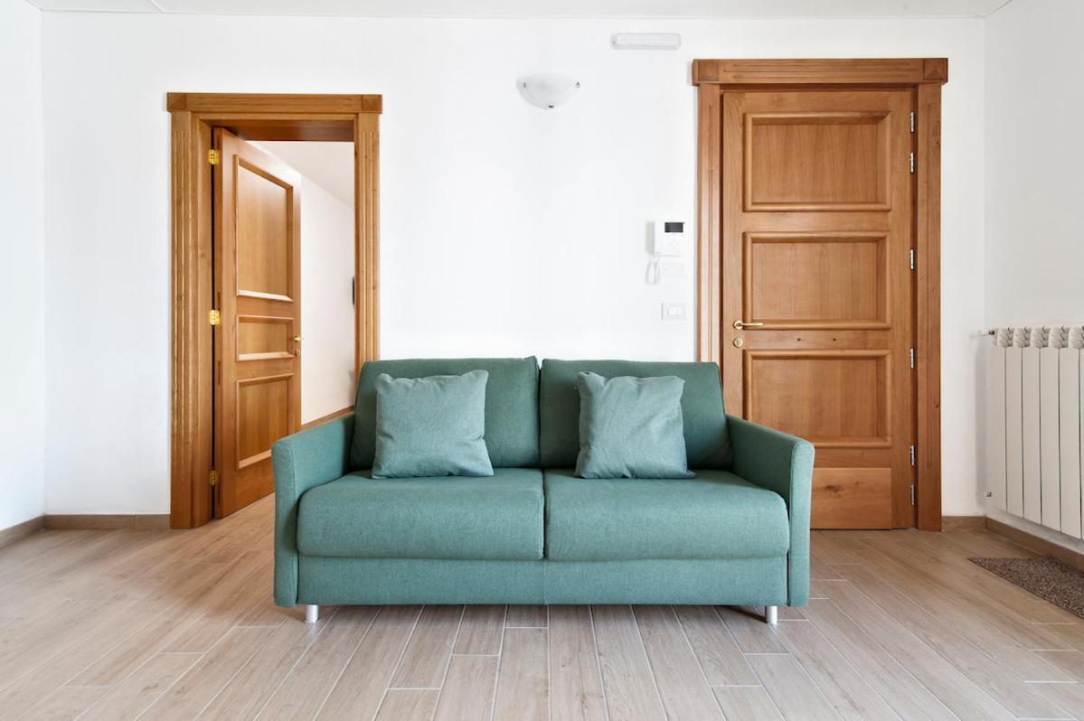 Residence De Franchis - Smart Apartments Lecce Buitenkant foto