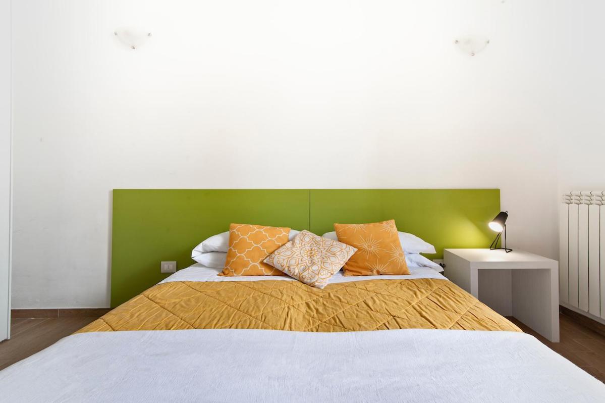 Residence De Franchis - Smart Apartments Lecce Buitenkant foto